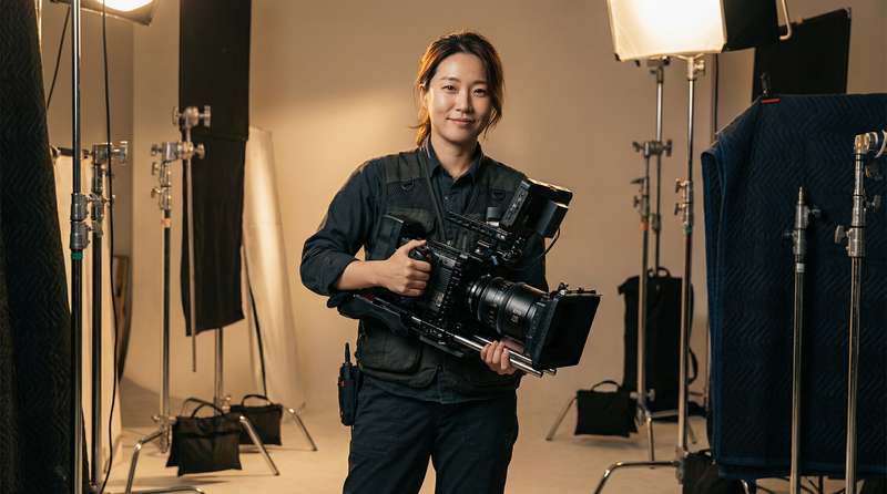 四虎影院摄影师专家李雨晴